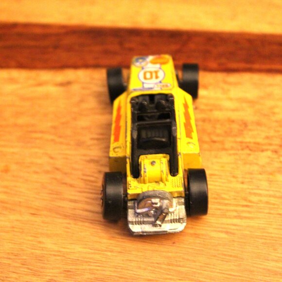 Vintage 1975 Hot Wheels Yellow #10 Rock Buster Hong Kong Diecast Metal - Picture 3 of 6